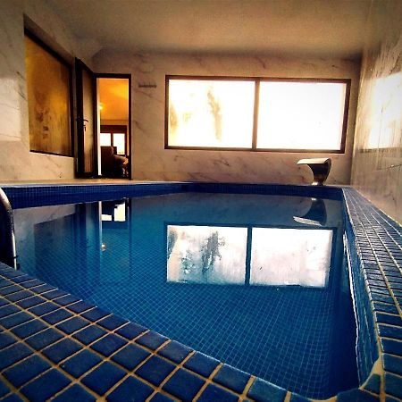 El Aprisco, Con Piscina Climatizada En Hueva-Guadalajara Villa ภายนอก รูปภาพ